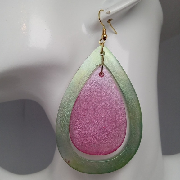Hand Crafted Jewelry - Pink and green resin earrings